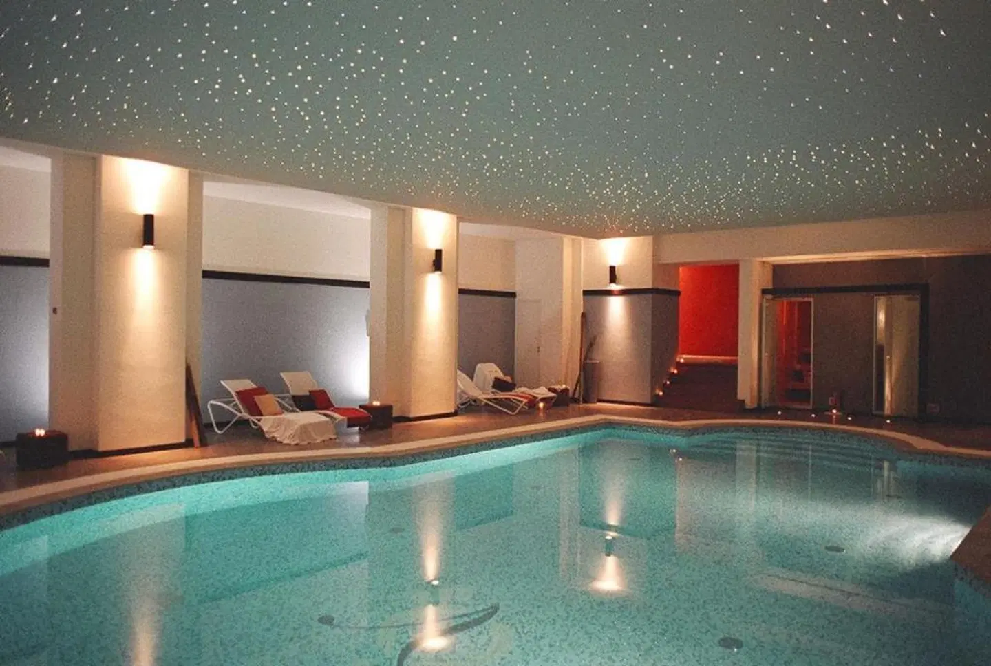 Grand Visconti Palace Hallenbad