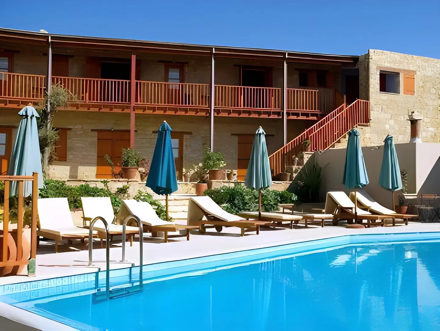 Eveleos Country House OUTDOOR_POOL