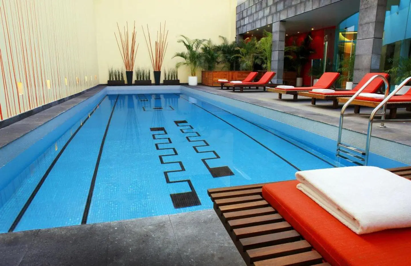 Mexico City Marriott Reforma Hotel OUTDOOR_POOL