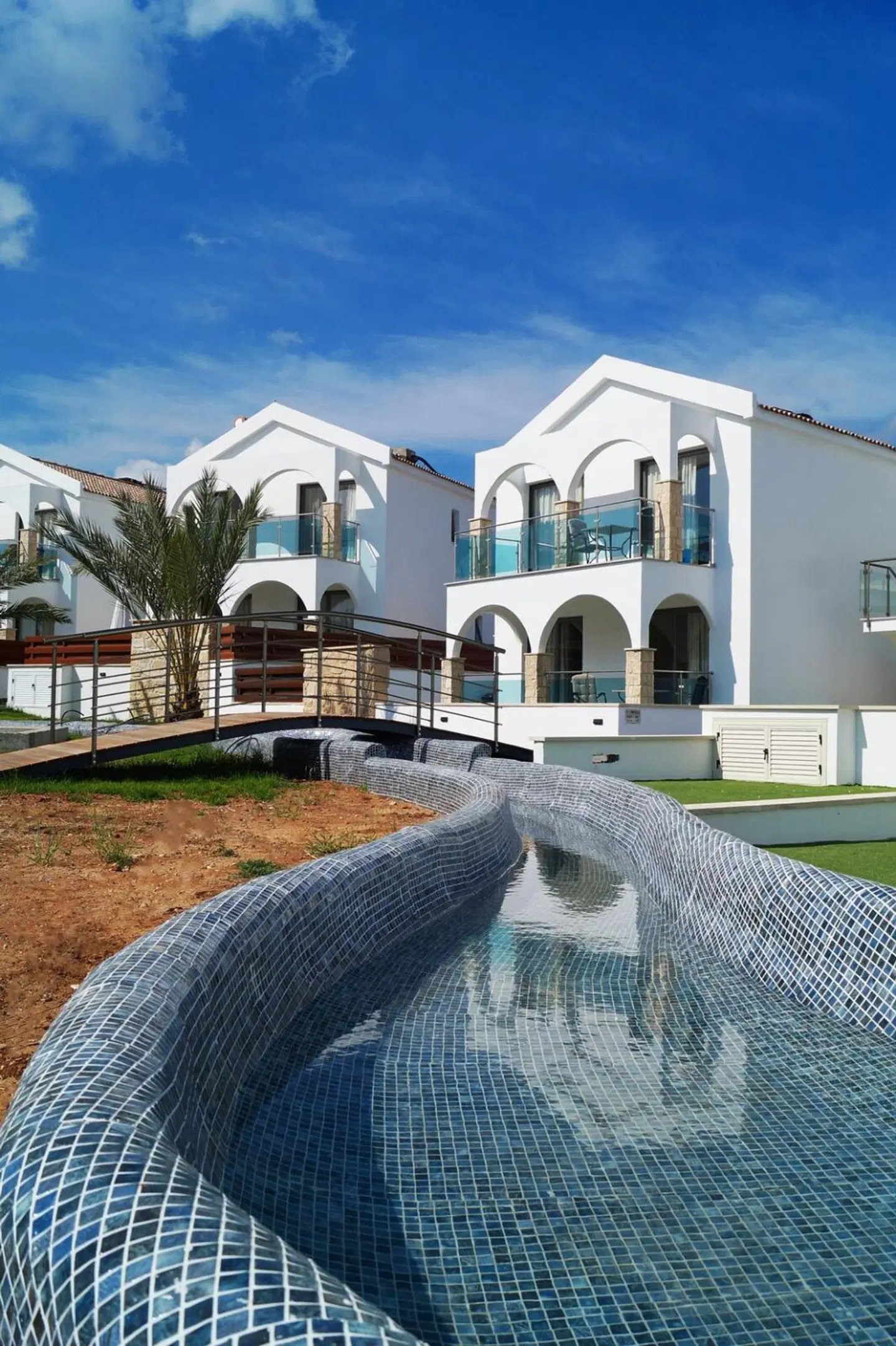 Latchi Escape Hotel & Suites EXTERIOR