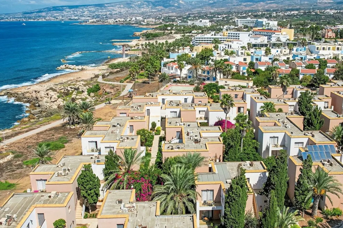 Atlantica Akteon EXTERIOR