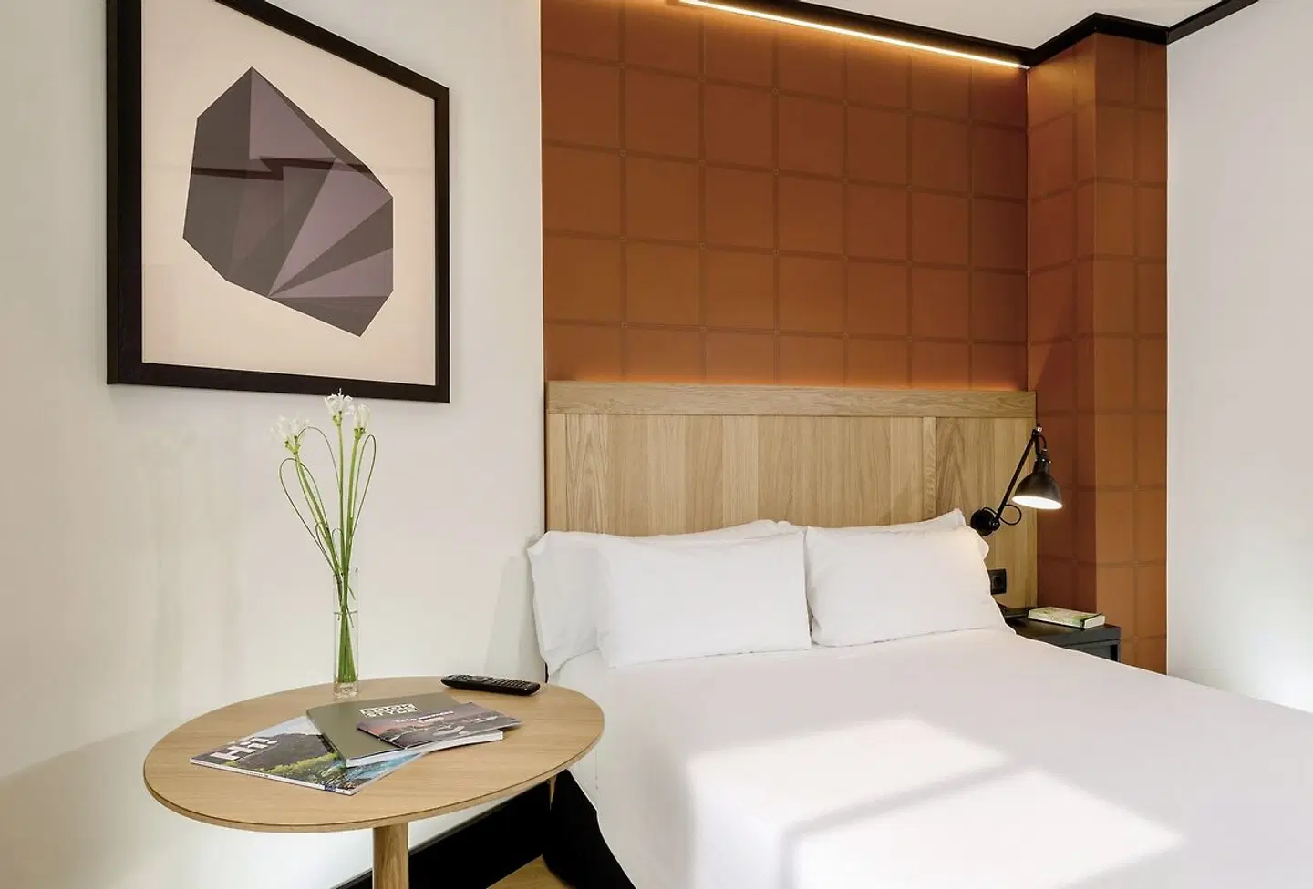 H10 Puerta de Alcalá ROOM_EXAMPLE