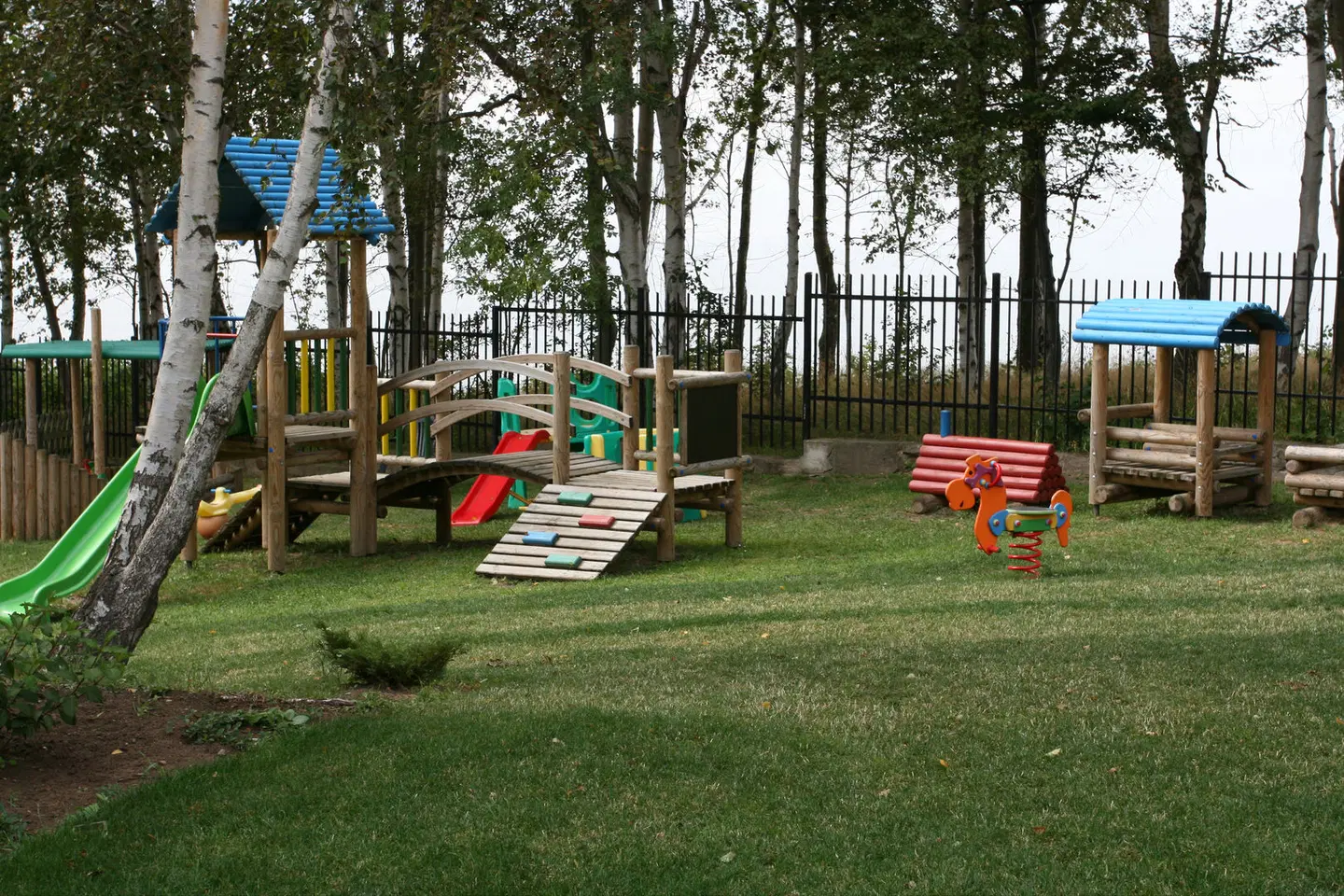 Alcest SPORTS_AND_LEISURE