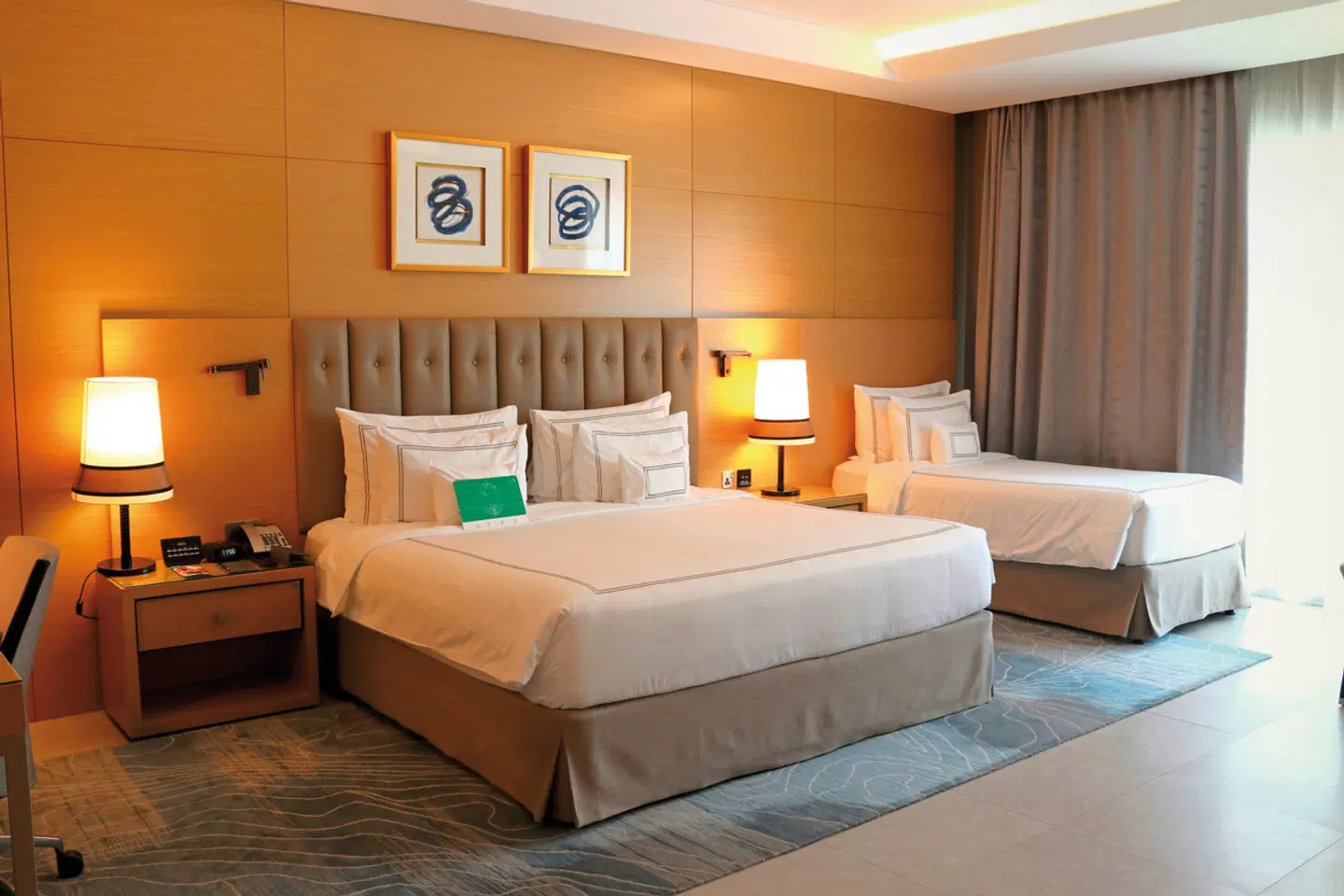 Grand Cosmopolitan Hotel ROOM_EXAMPLE