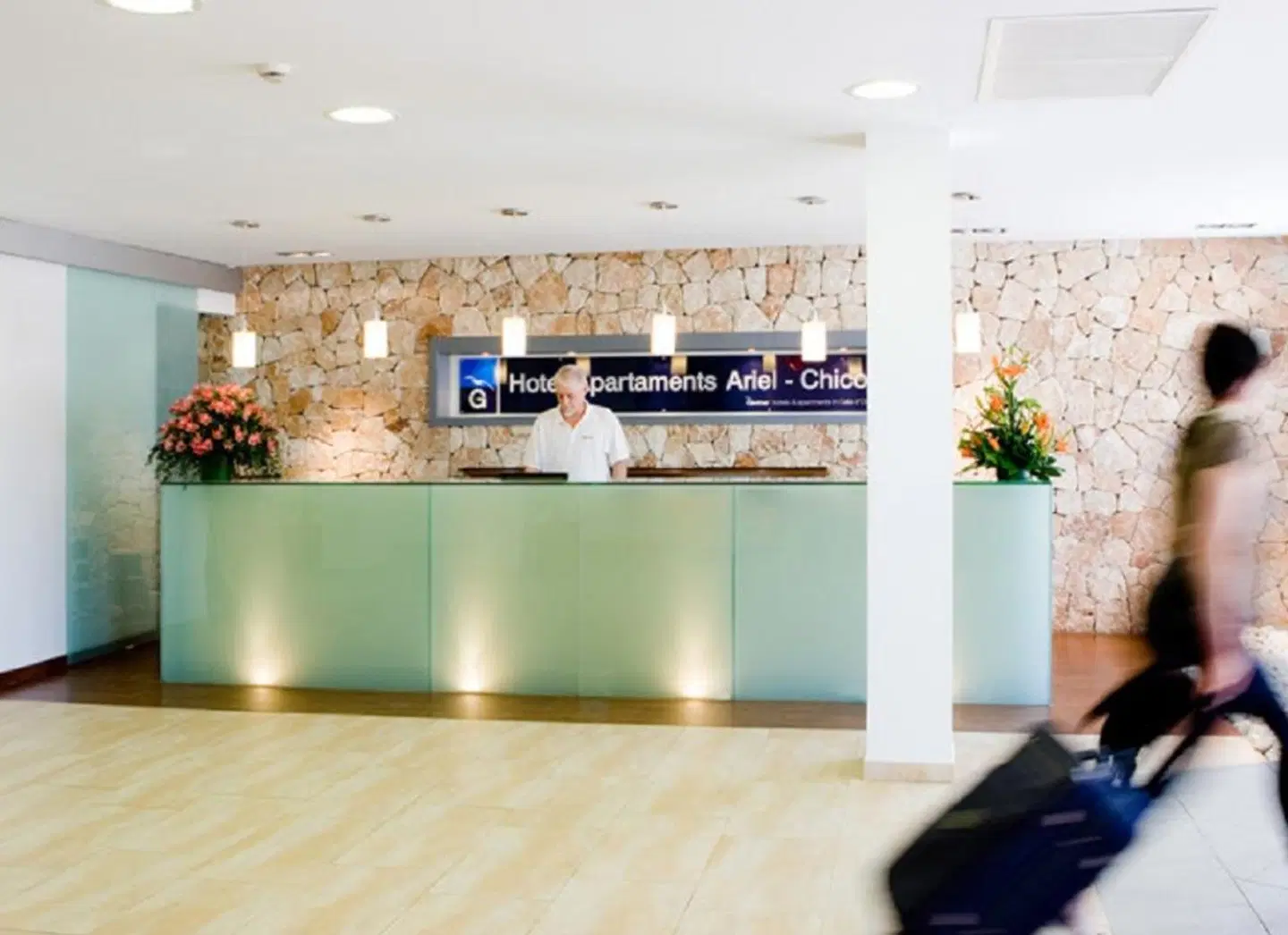 Gavimar Ariel Chico LOUNGE_LOBBY