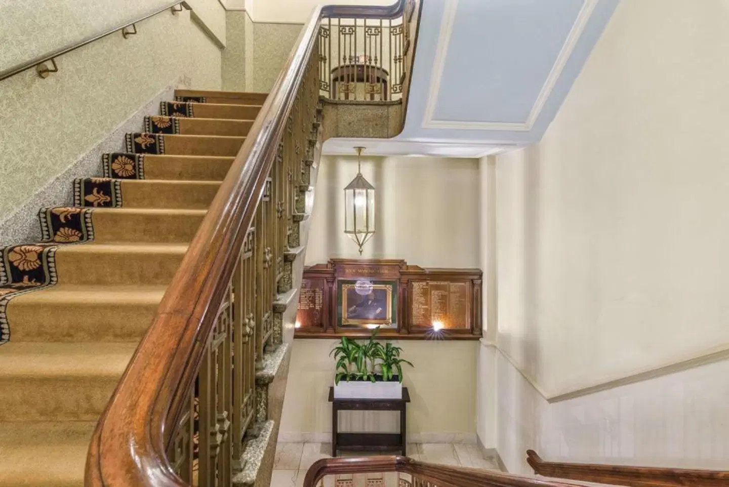 Castlereagh Boutique LOUNGE_LOBBY