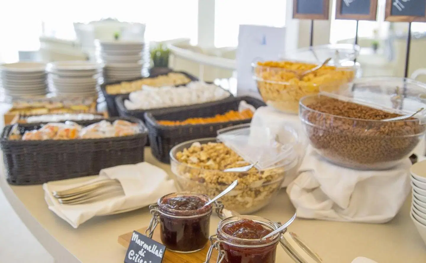 Mon Cheri Restaurant