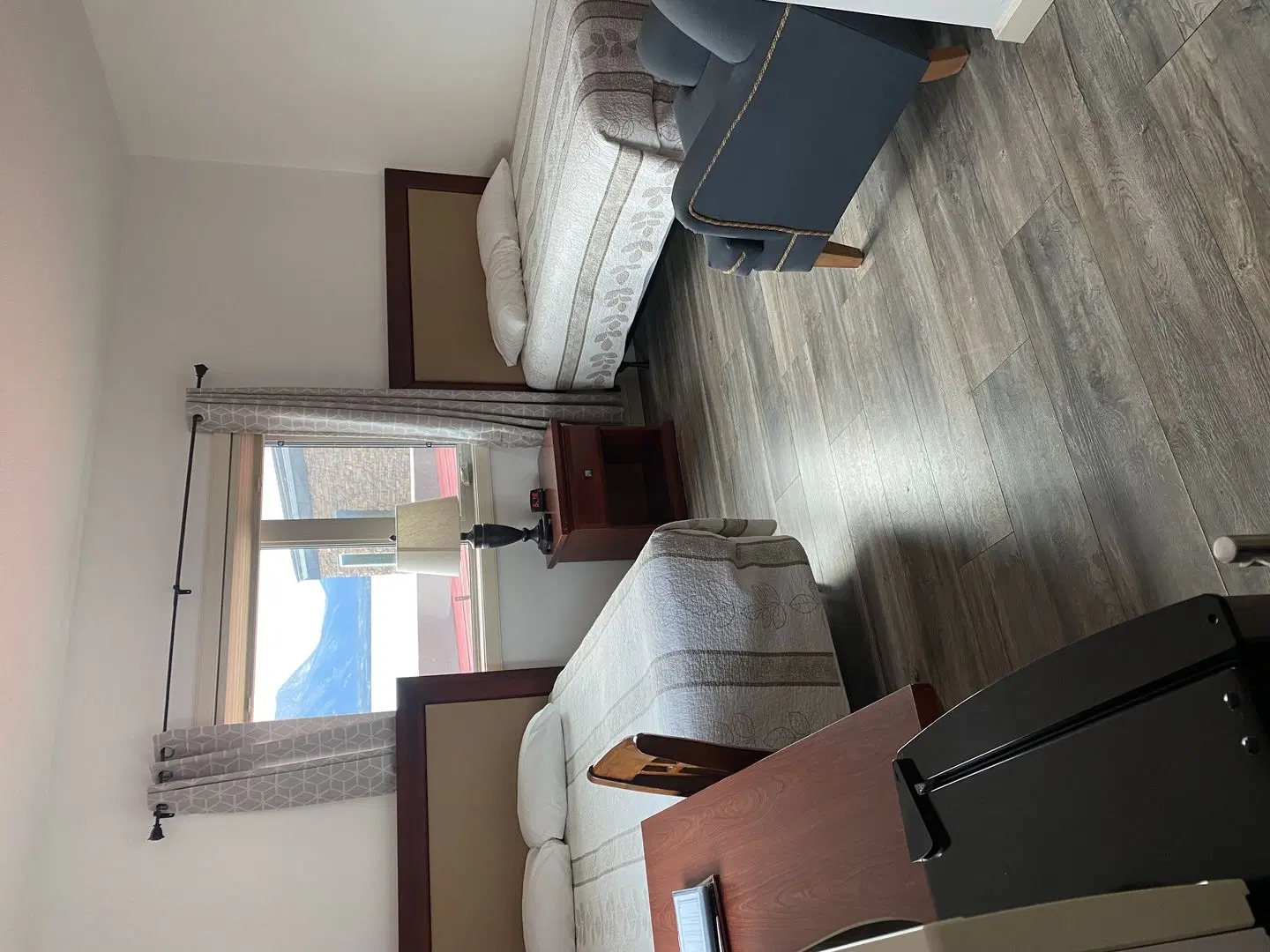 Atlin Mountain Inn ROOM_EXAMPLE