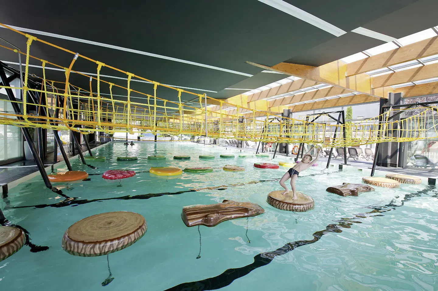 Sandra Spa Pogorzelica Hallenbad