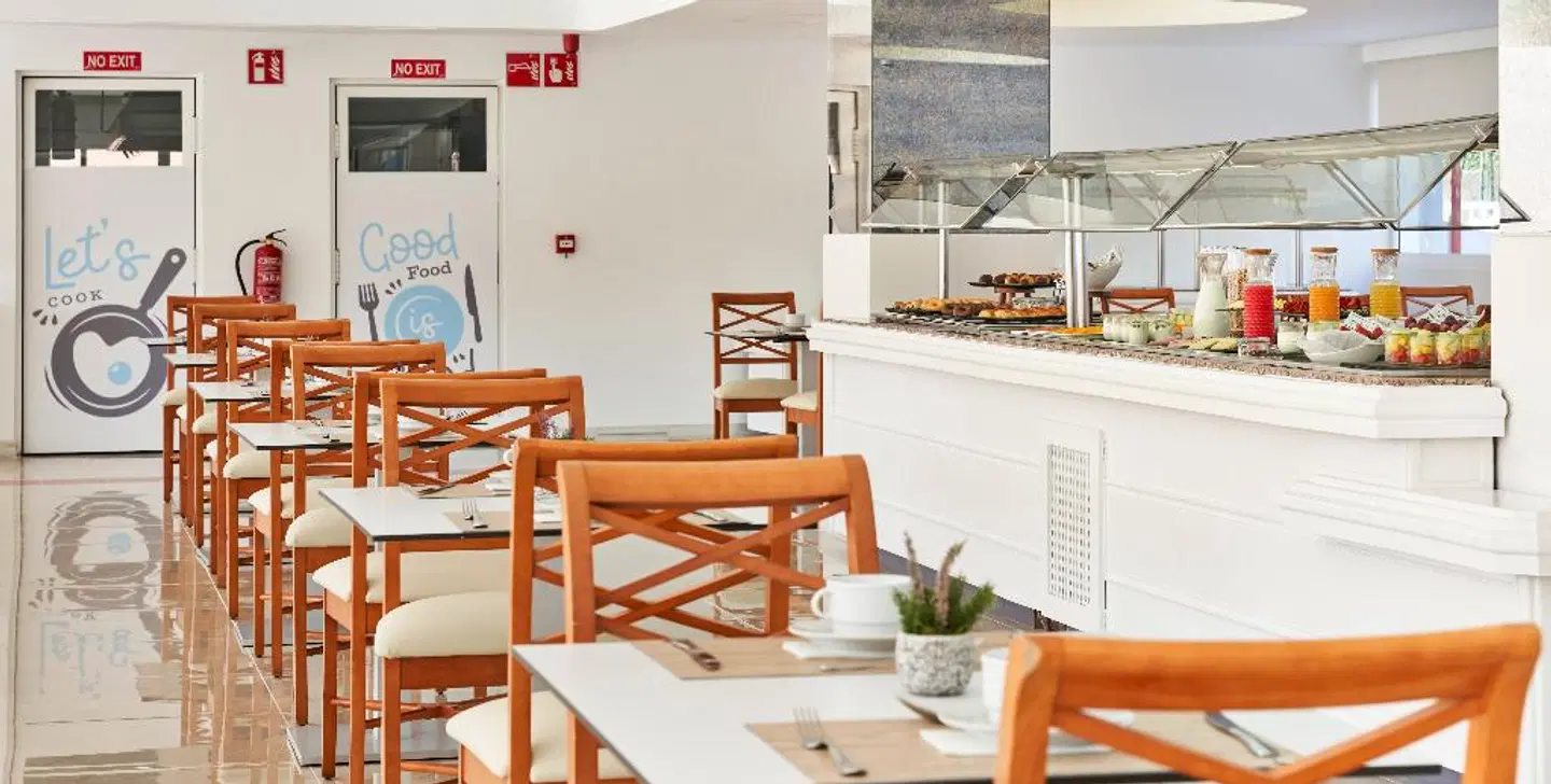 Globales Torrenova Bar