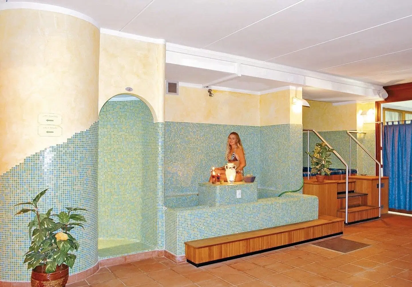 Residence Campi Hallenbad