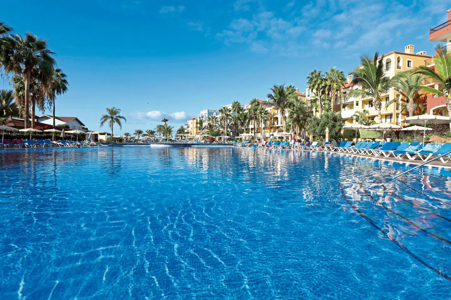 Bahia Principe Sunlight Costa Adeje OUTDOOR_POOL