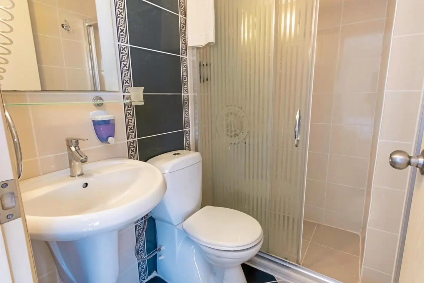 Dogan Beach Resort Badezimmer