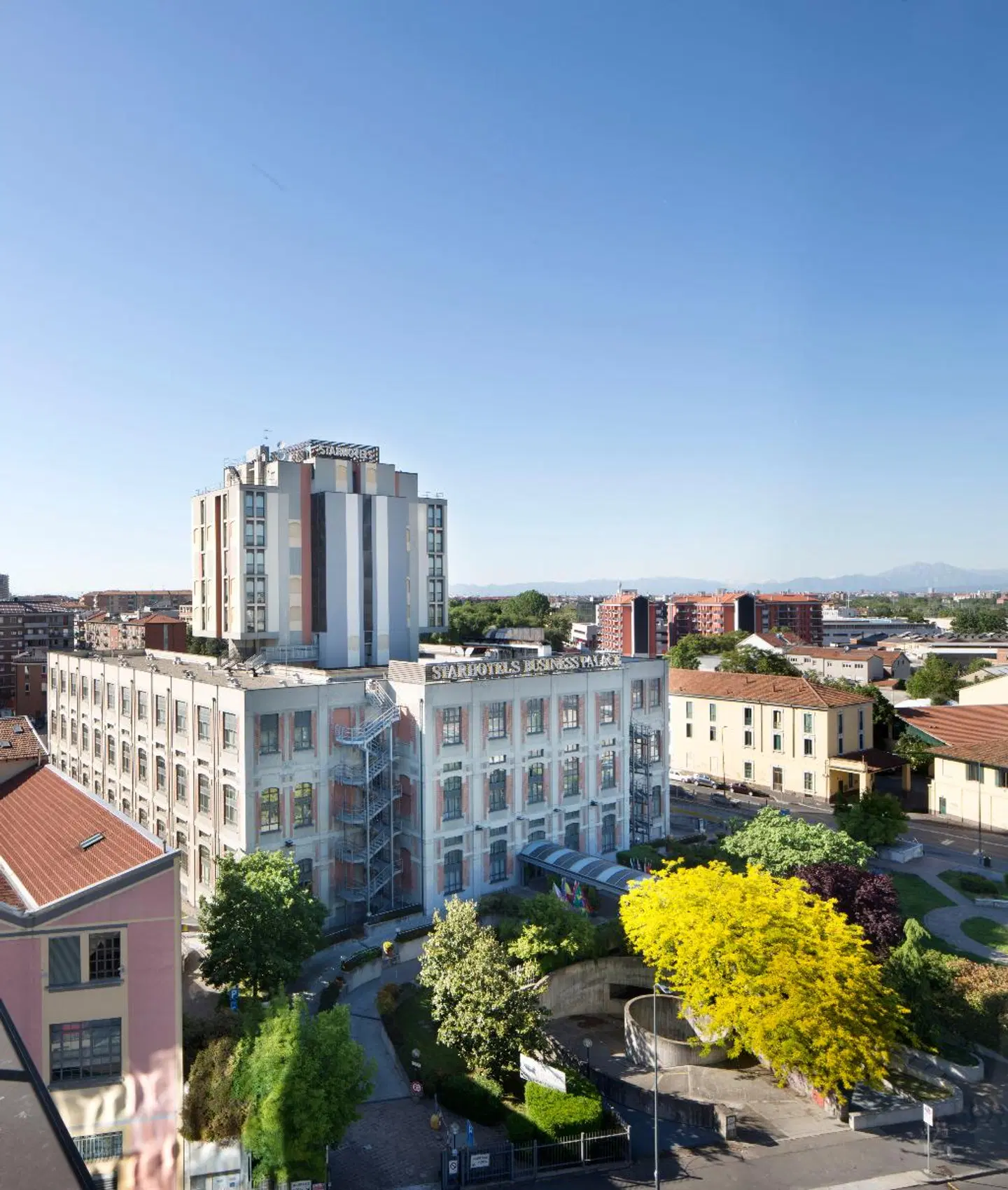 Starhotels Business Palace EXTERIOR