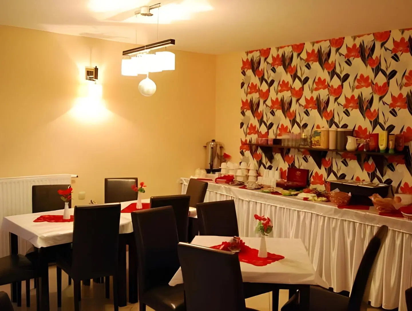 Willa Adonis Restaurant