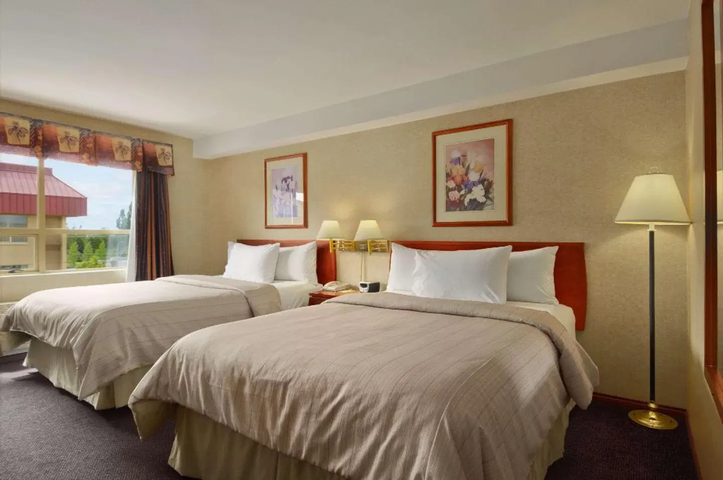 Days Inn by Wyndham Vancouver Airport ROOM_EXAMPLE