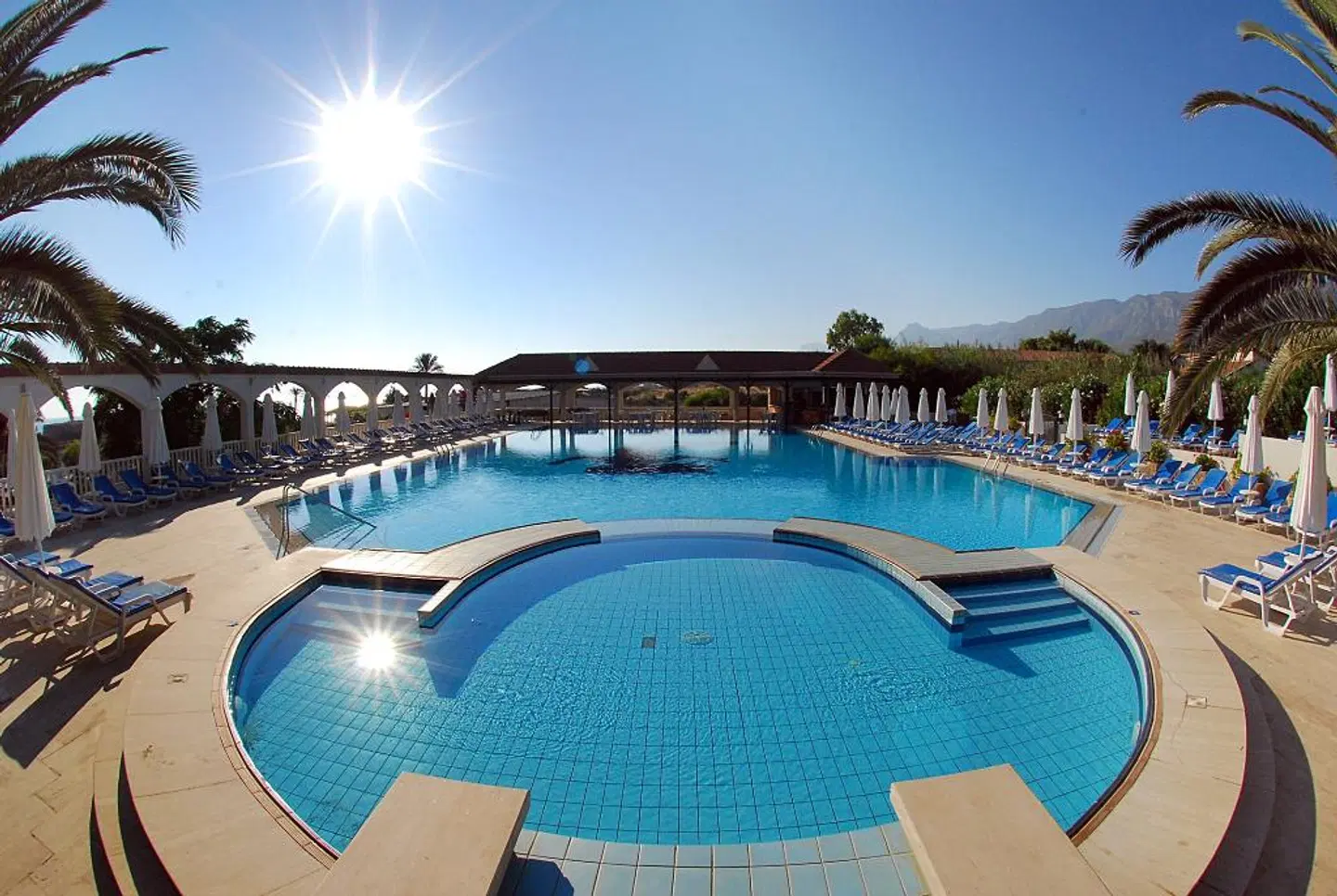 Denizkizi Royal Hotel OUTDOOR_POOL