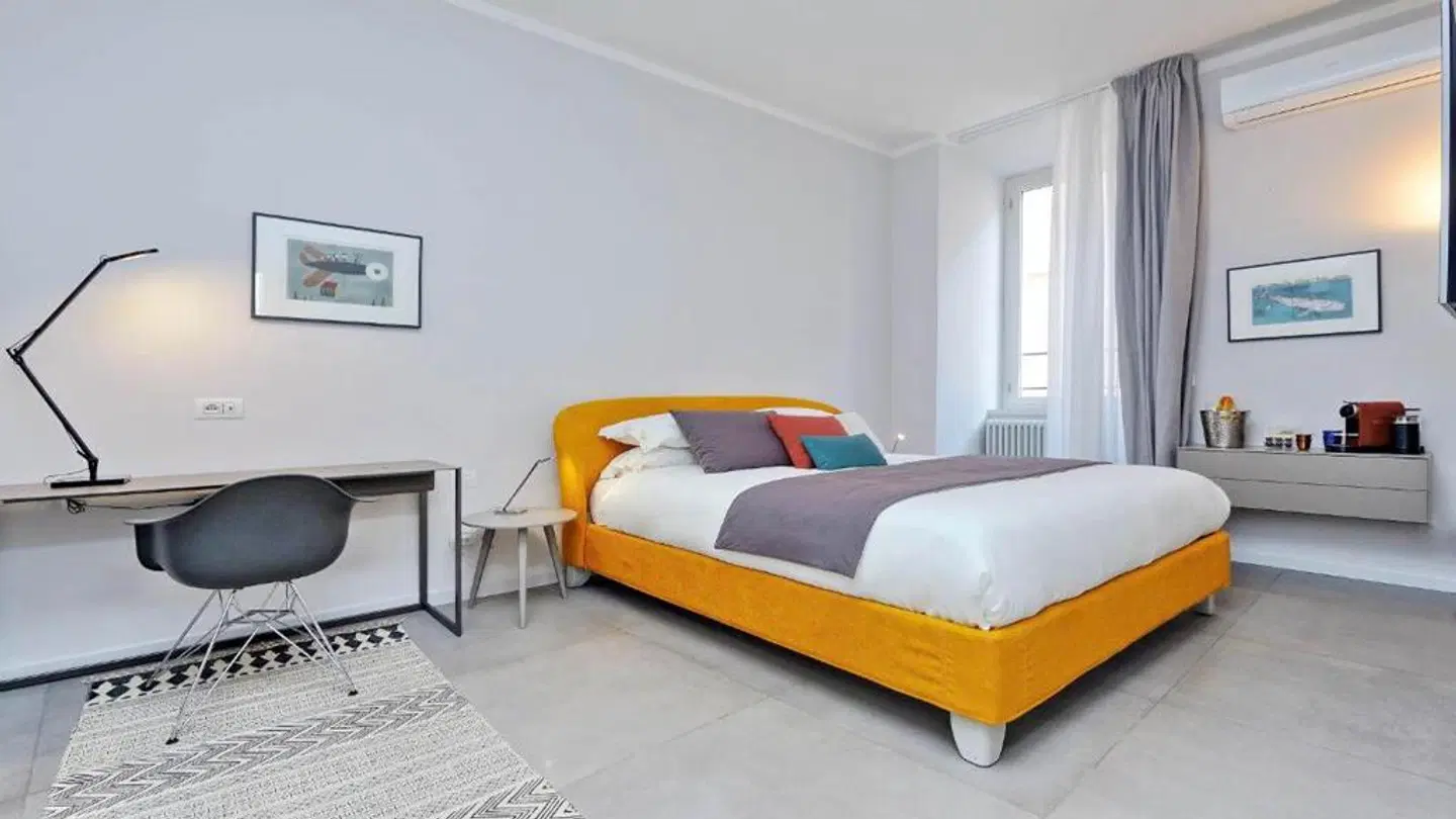 Propaganda Suites ROOM_EXAMPLE