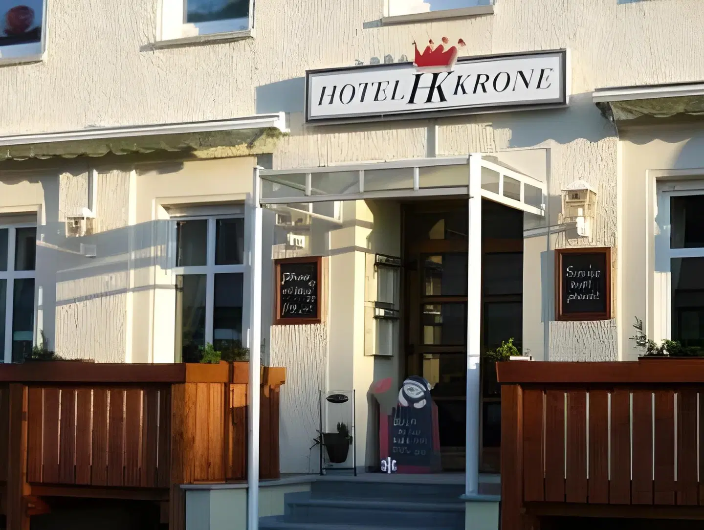 Krone EXTERIOR