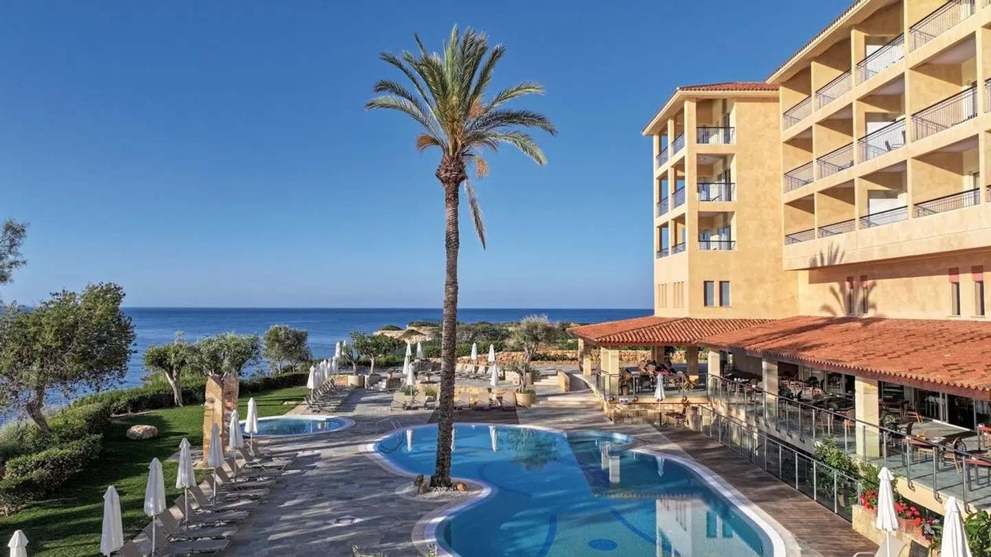 Thalassa Boutique Resort & Spa OUTDOOR_POOL