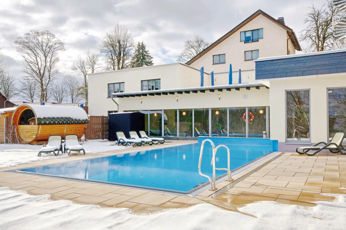 AKZENT Aktiv & Vital Hotel Thüringen OUTDOOR_POOL