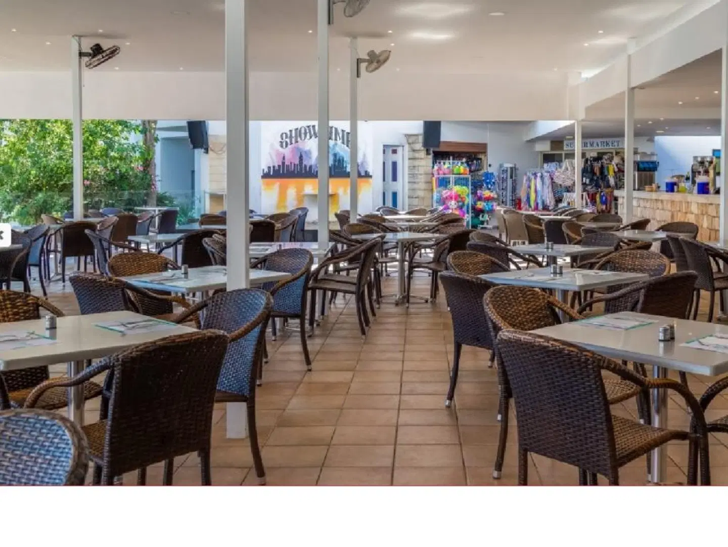 Kapetanios Aqua Resort Restaurant