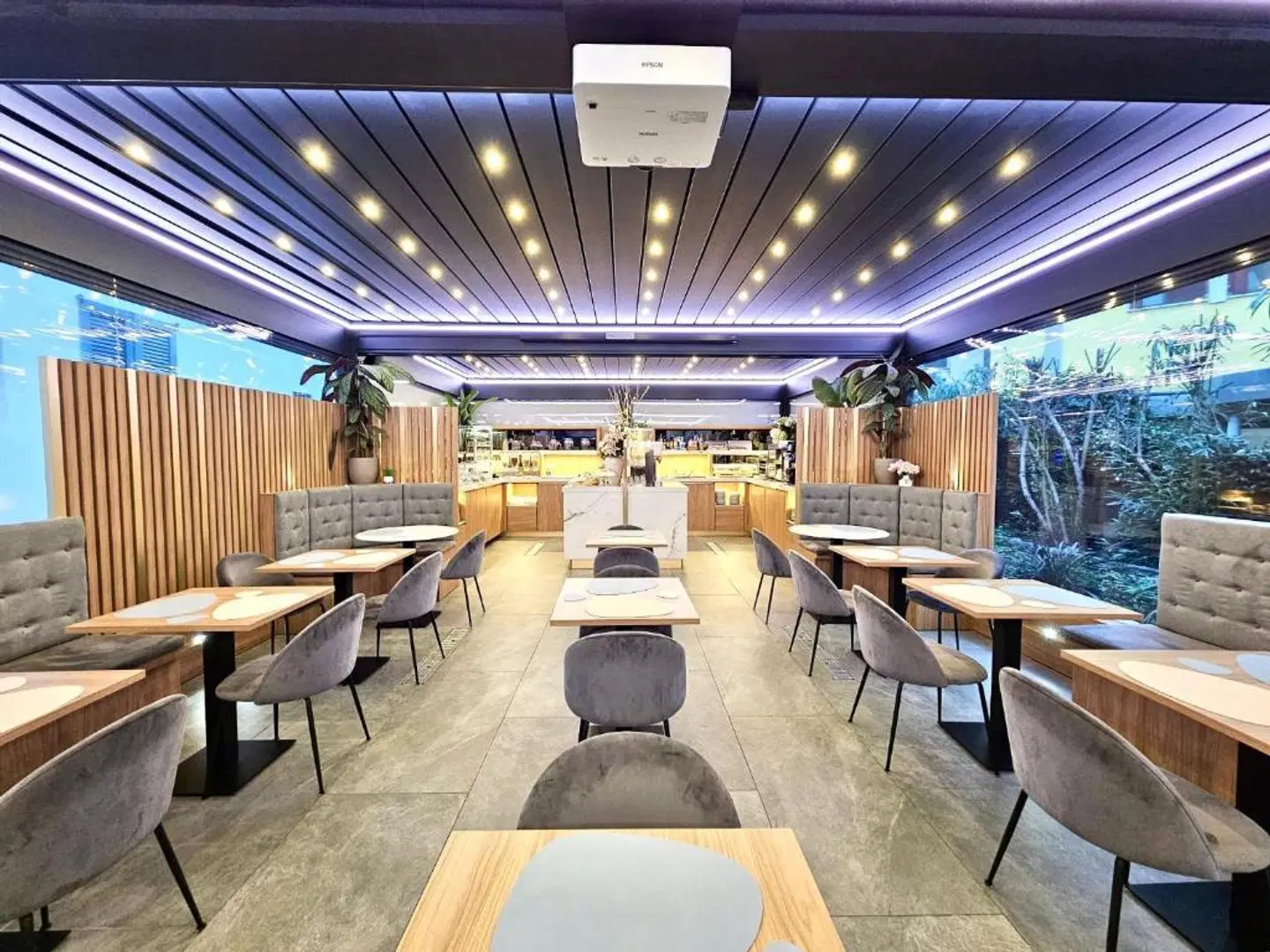 Canova Hotel Restaurant