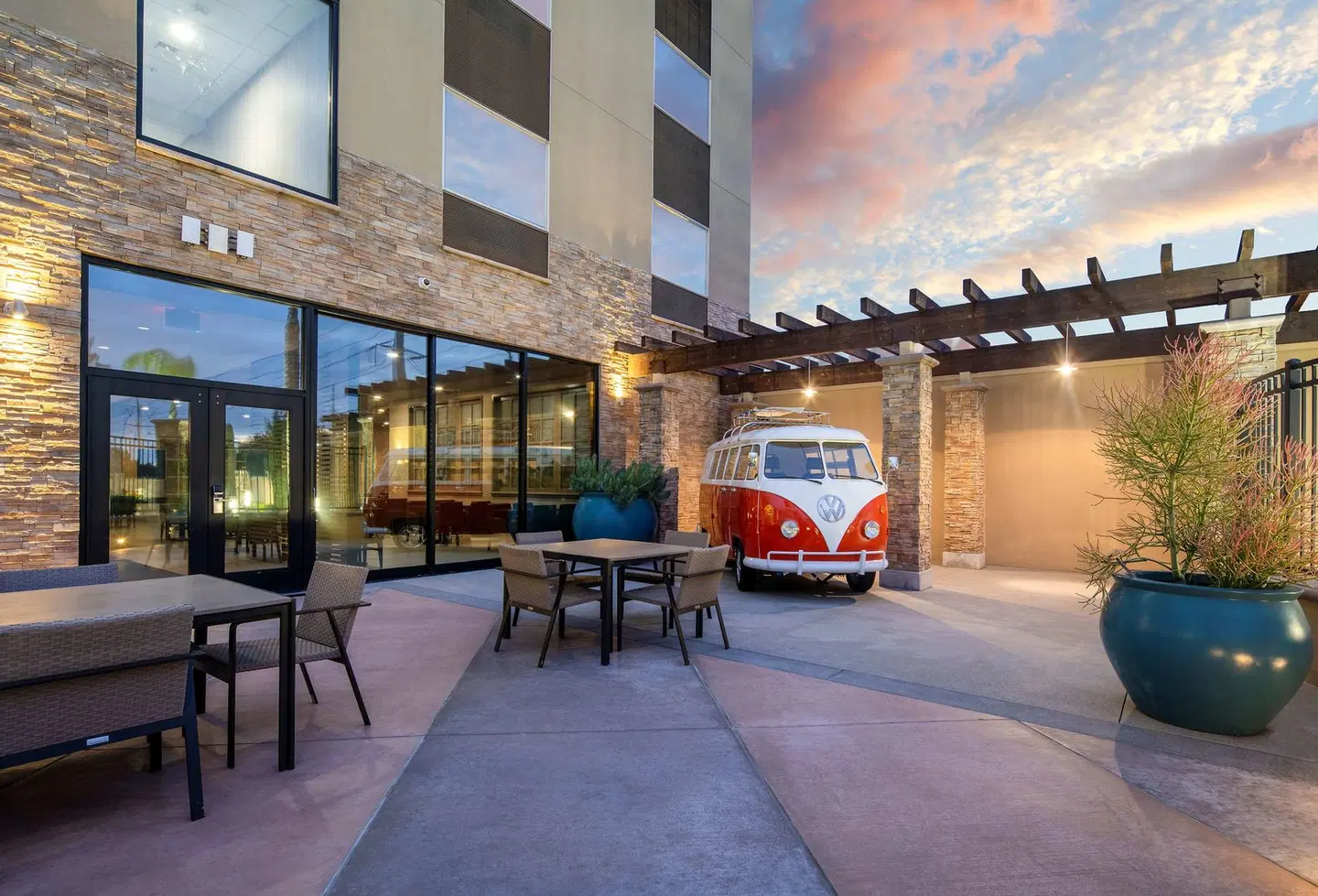 SunCoast Park Hotel Anaheim, Tapestry Collection by Hilton Terrasse