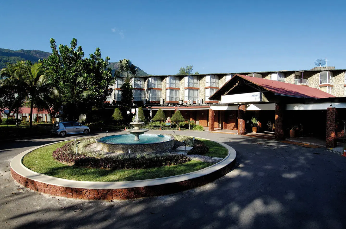 Berjaya Beau Vallon Bay Resort & Casino EXTERIOR