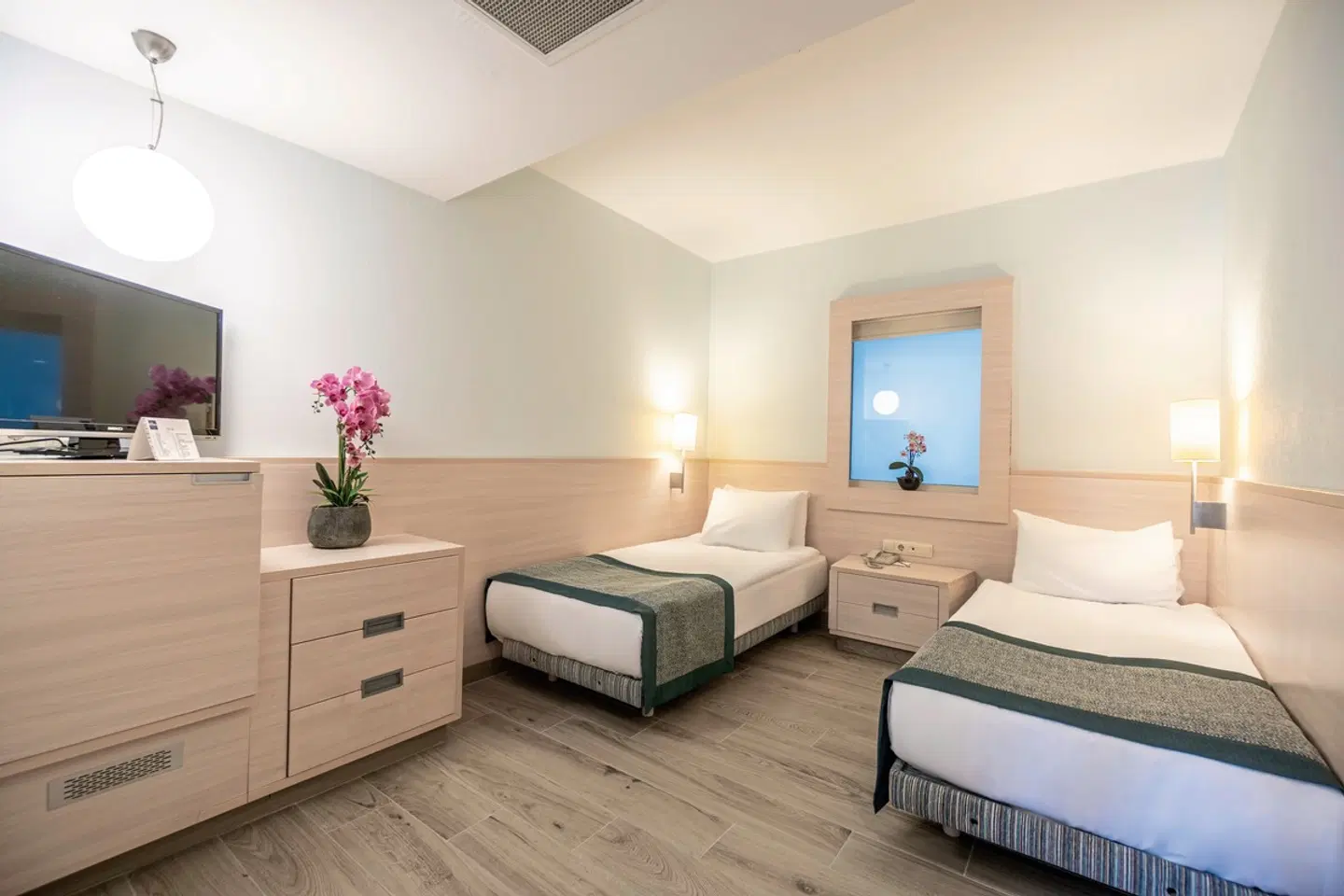 La Blanche Resort & Spa ROOM_EXAMPLE