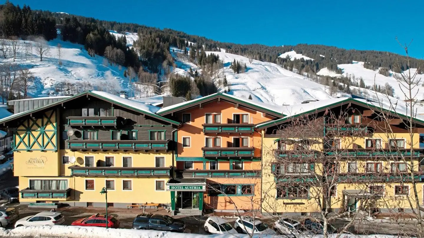 Hotel und Villa Austria Saalbach EXTERIOR