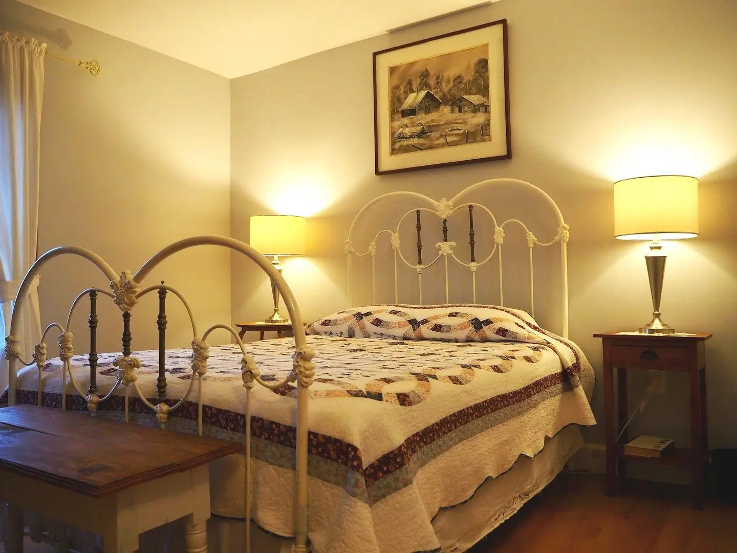 1854, The Maplegrove Inn ROOM_EXAMPLE