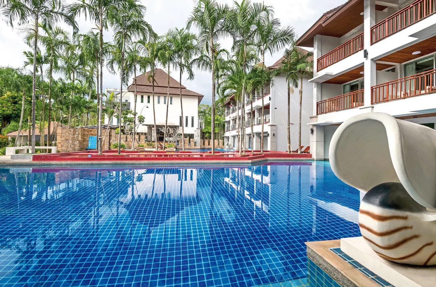 Lanta Sand Resort & Spa OUTDOOR_POOL