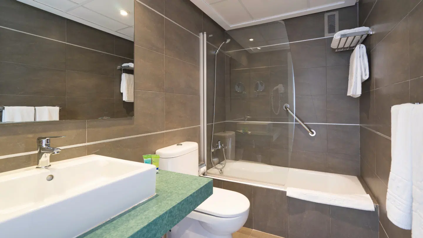 THB Sa Coma Platja Badezimmer