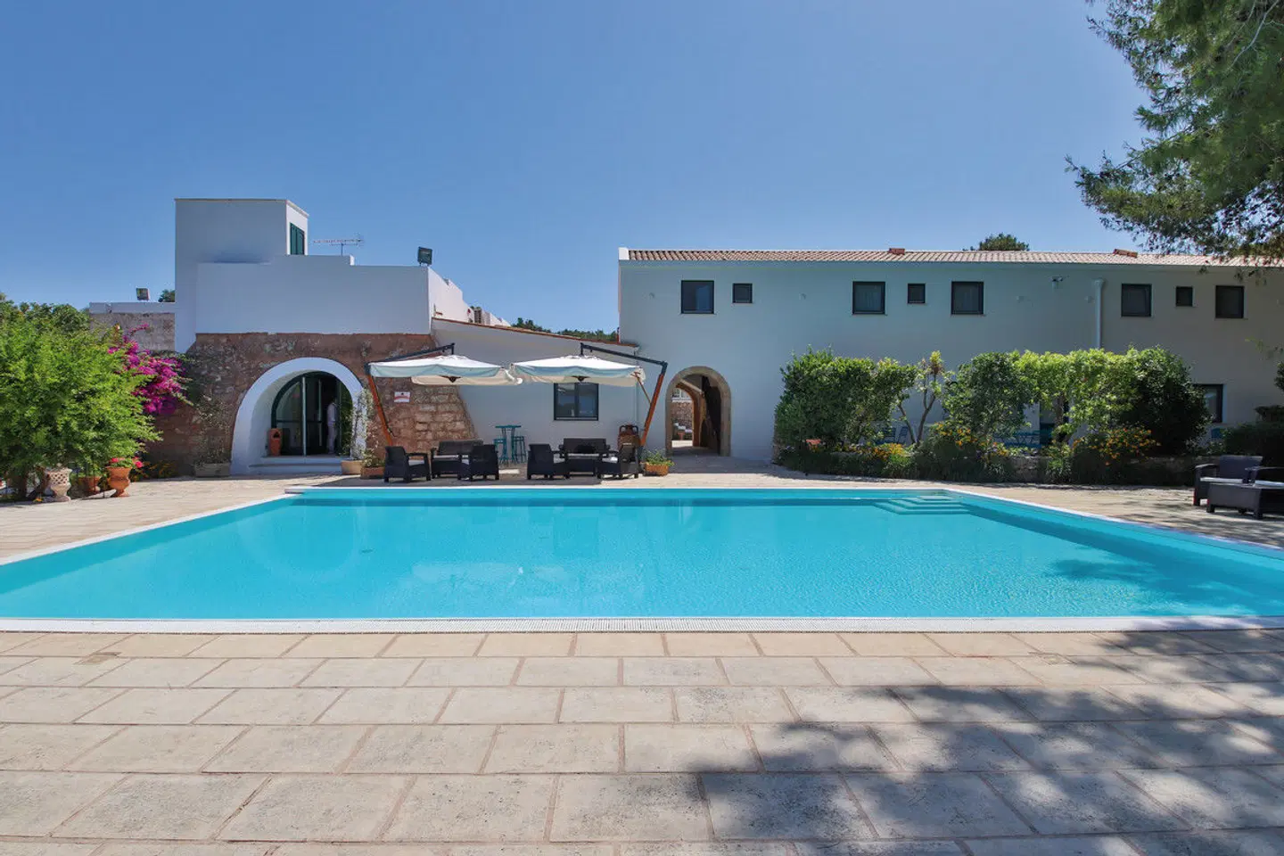Masseria Fontanelle by Vivosa Apulia Resort OUTDOOR_POOL