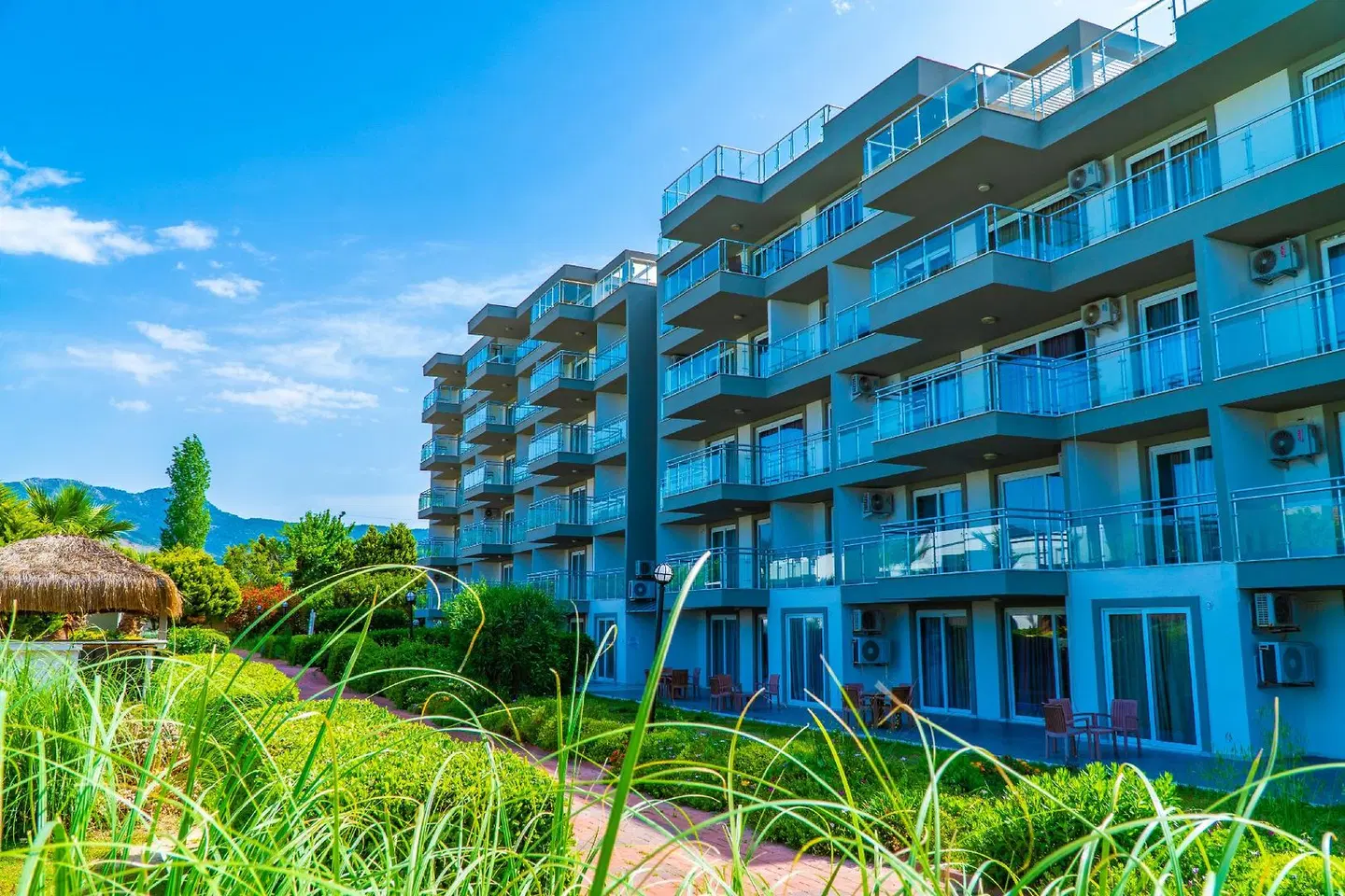 Karya Family Resort Hotel EXTERIOR