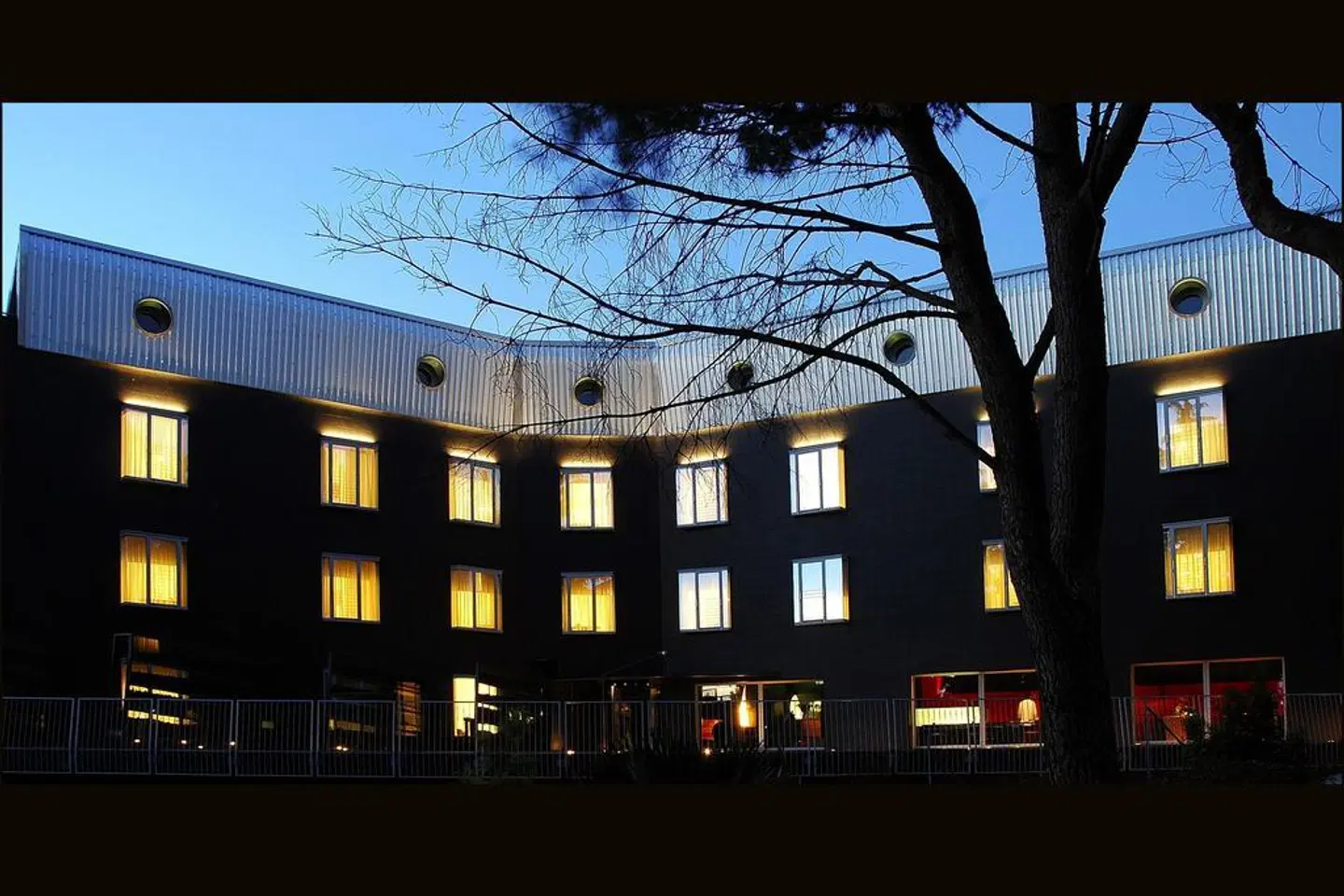 Black Hotel EXTERIOR