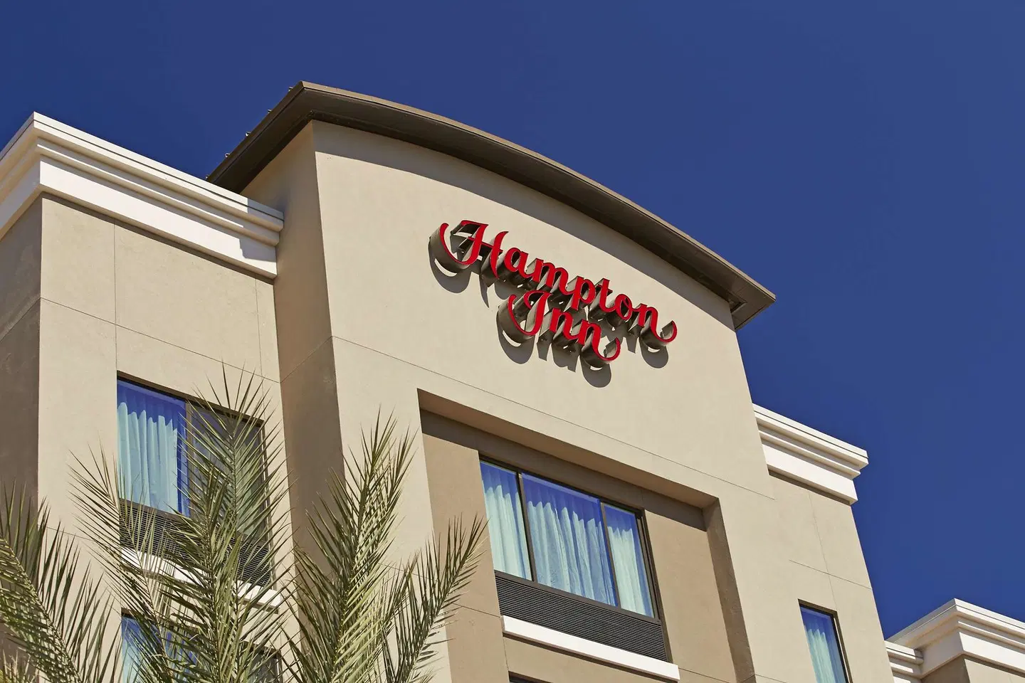 Hampton Inn San Diego/Mission Valley EXTERIOR