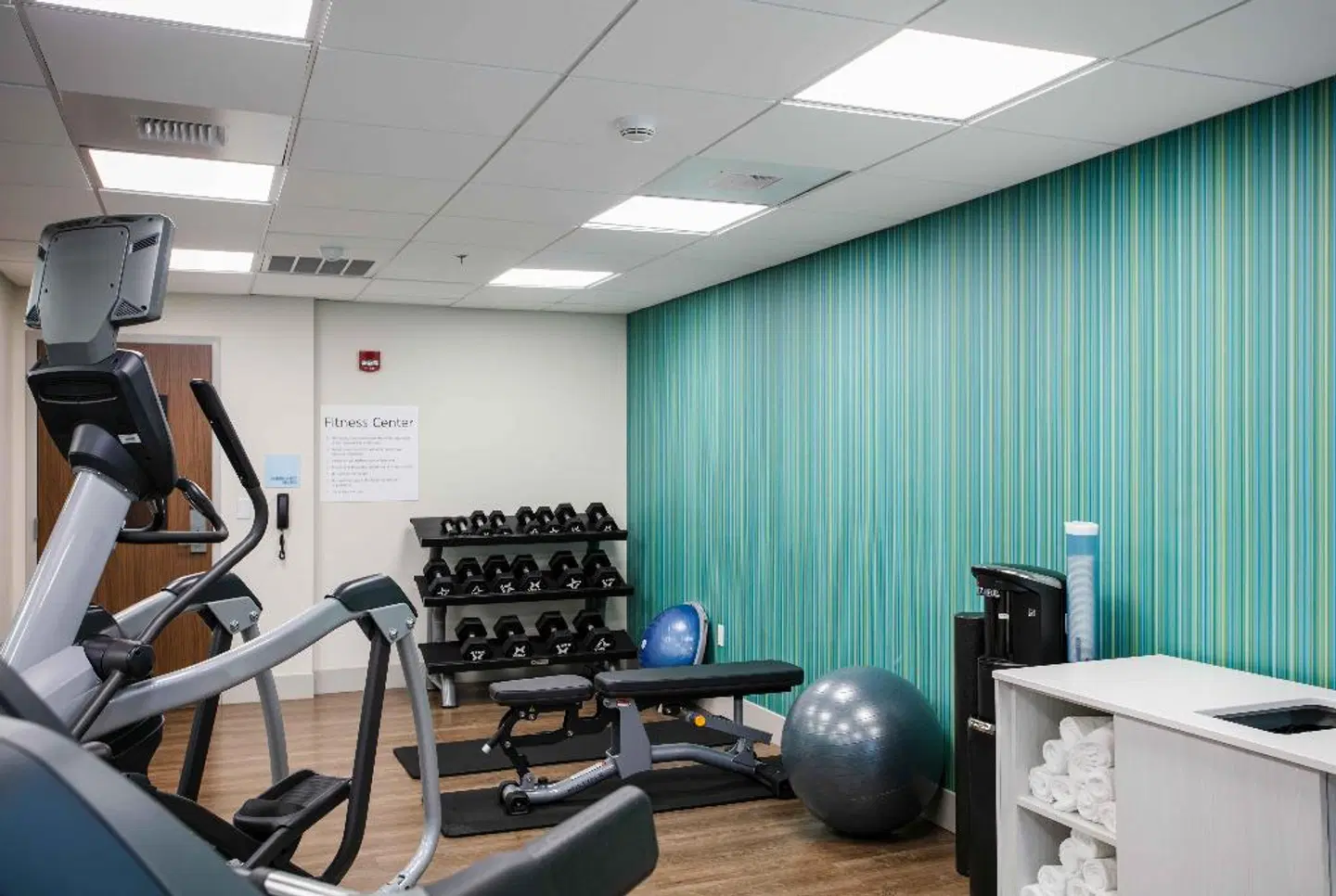 Holiday Inn Express & Suites Oakhurst-Yosemite Park Area SPORTS_AND_LEISURE