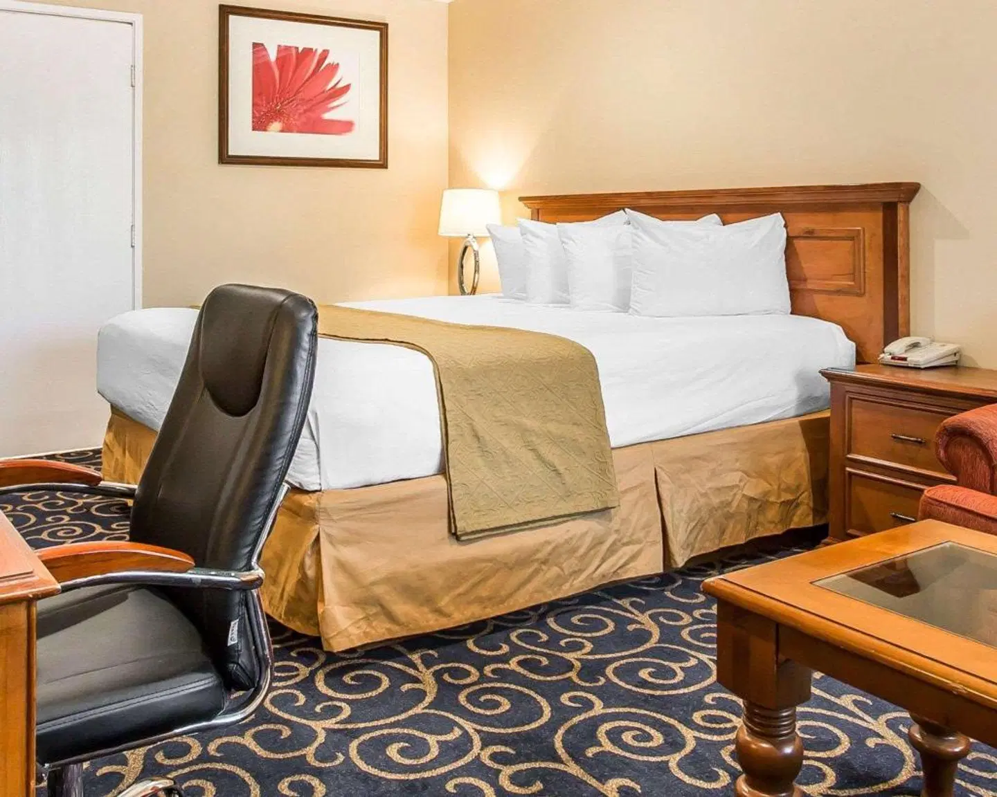 Quality Inn Near Long Beach Airport ROOM_EXAMPLE