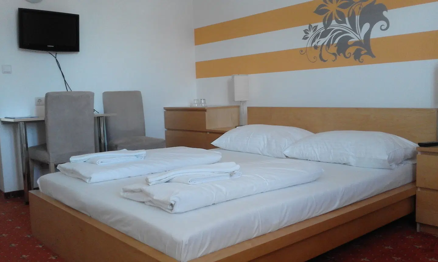 Lenas Donau ROOM_EXAMPLE