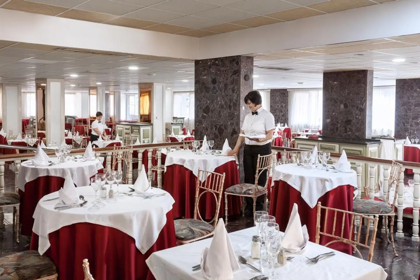 HC Hotel Magec Restaurant