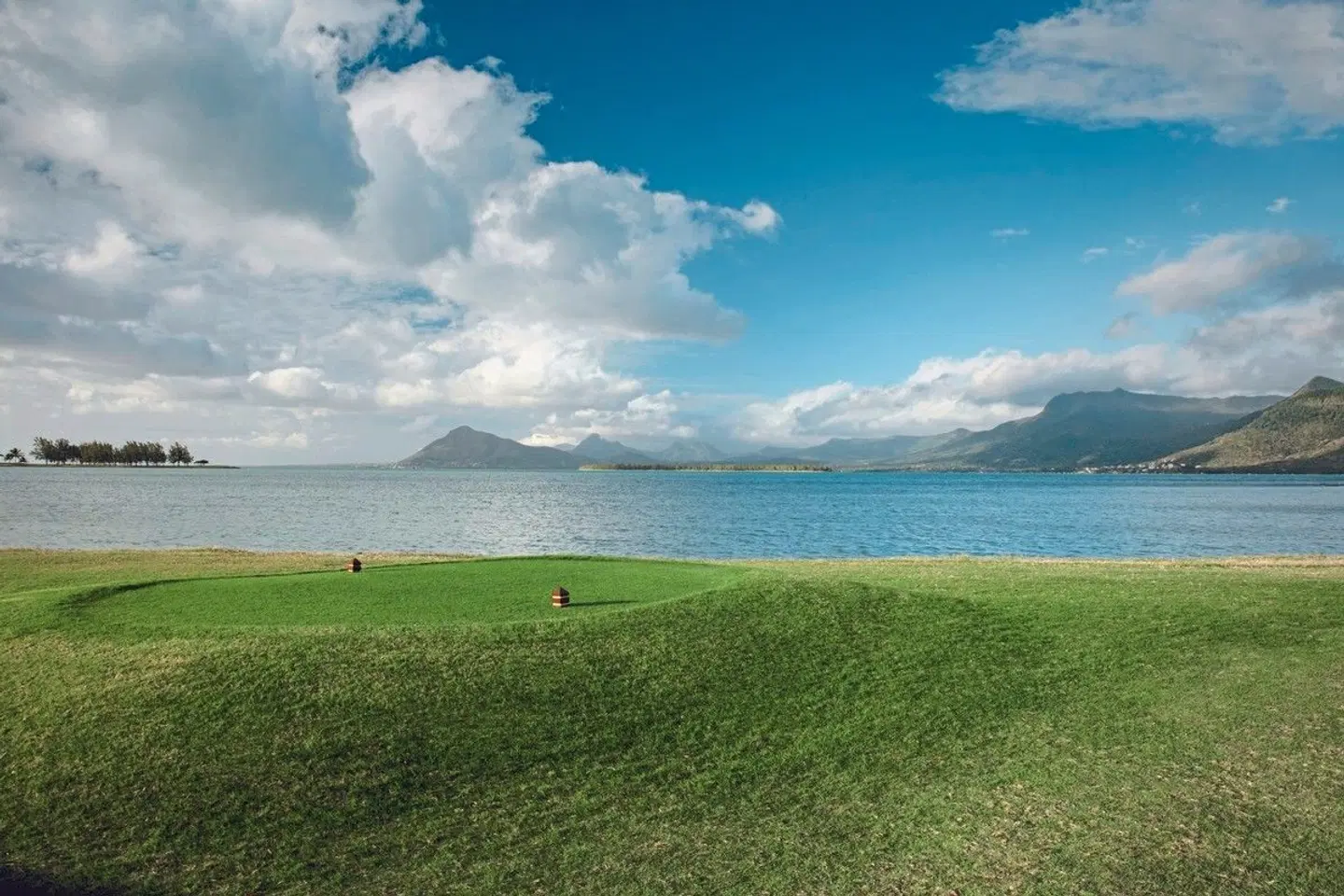 Royal Palm Beachcomber Luxury LANDSCAPE