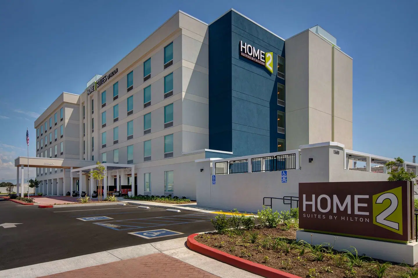 Home2 Suites by Hilton Garden Grove EXTERIOR