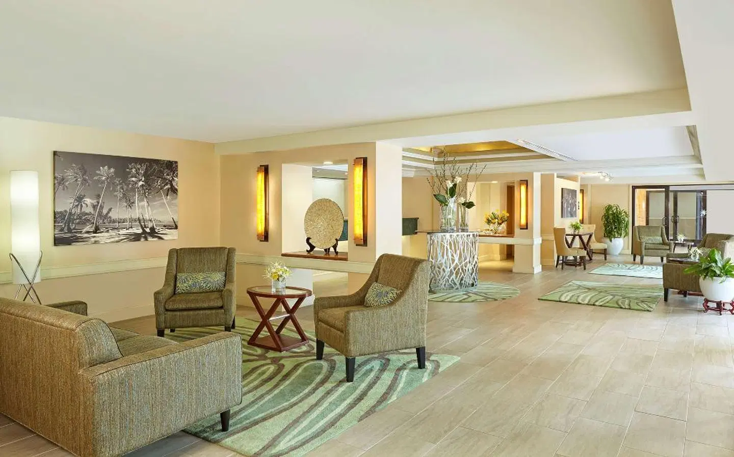 Aqua Palms Waikiki #304 LOUNGE_LOBBY