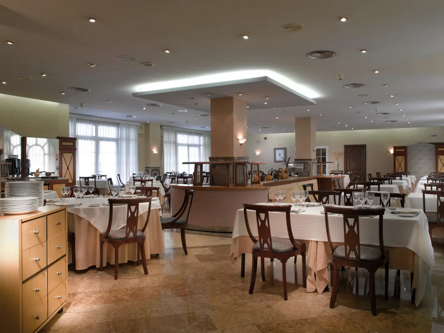 Macià Alfaros Restaurant