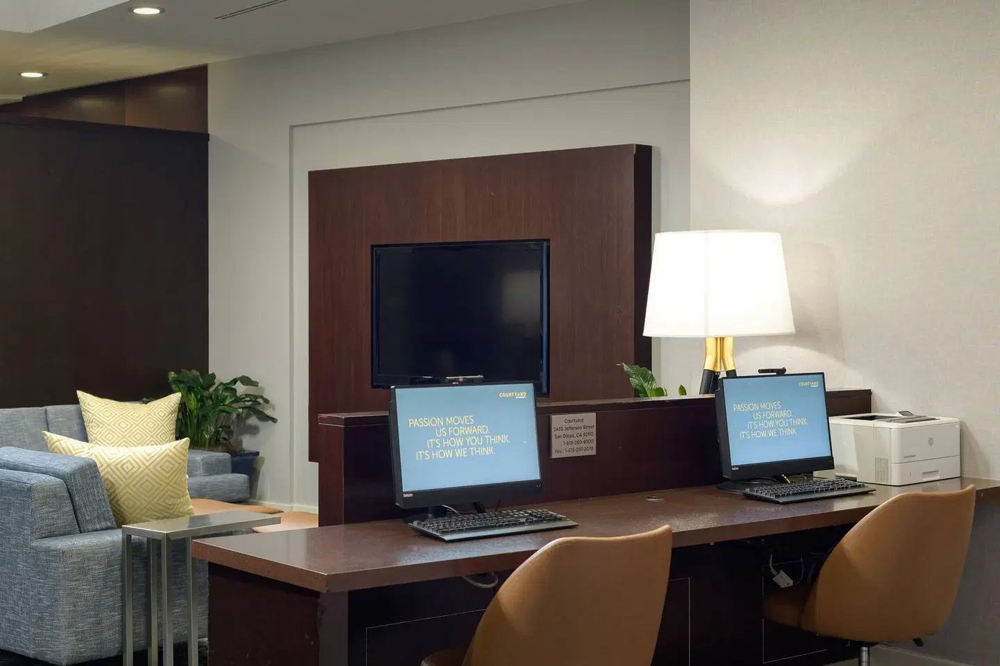 Courtyard by Marriott San Diego Old Town ROOM_EXAMPLE