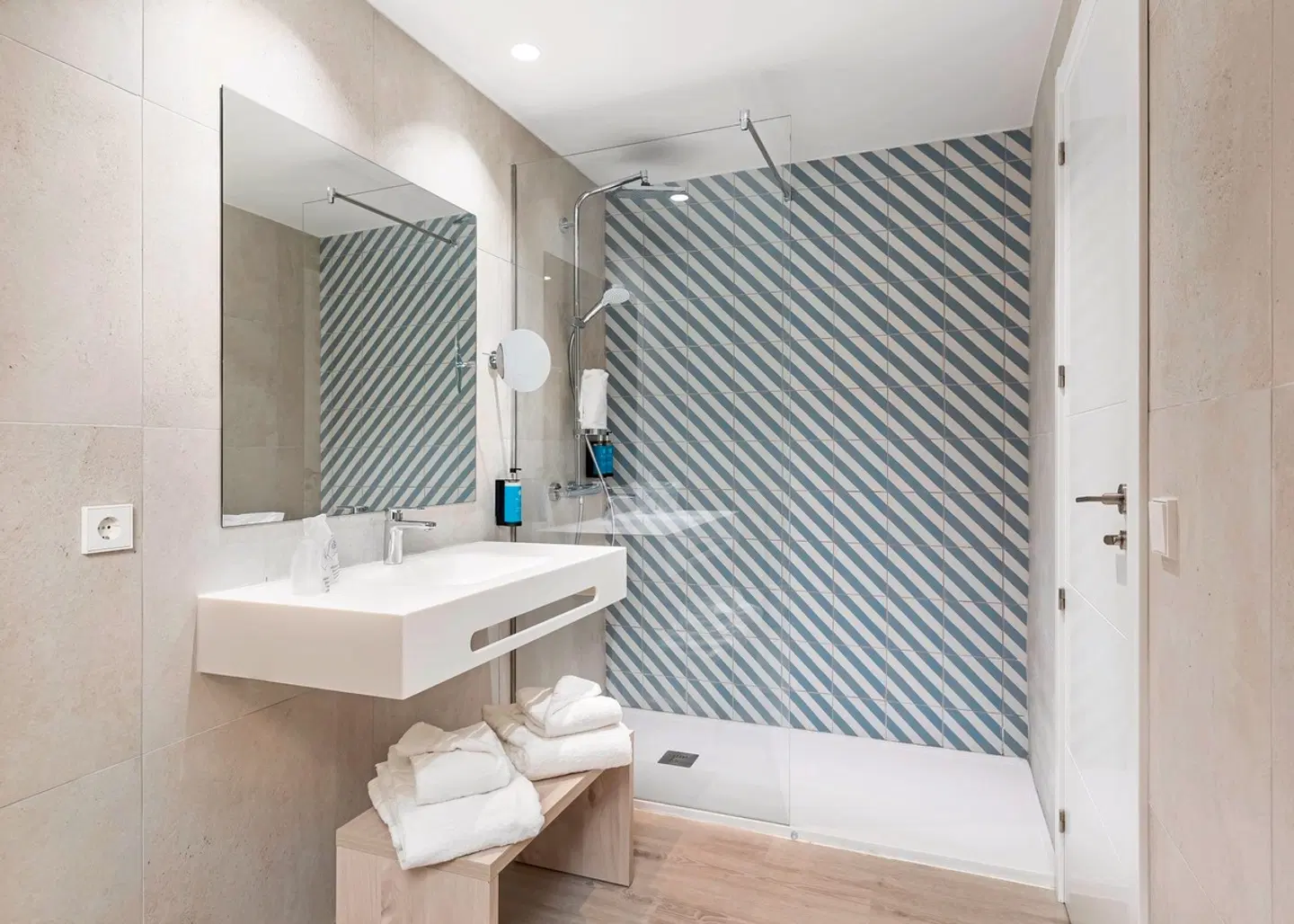 Alua Tenerife Badezimmer