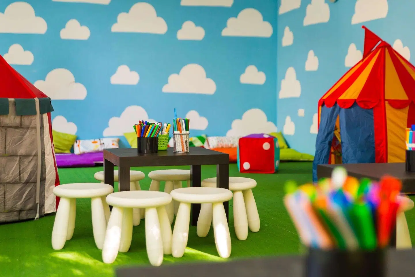 AluaSun Costa Park PEOPLE