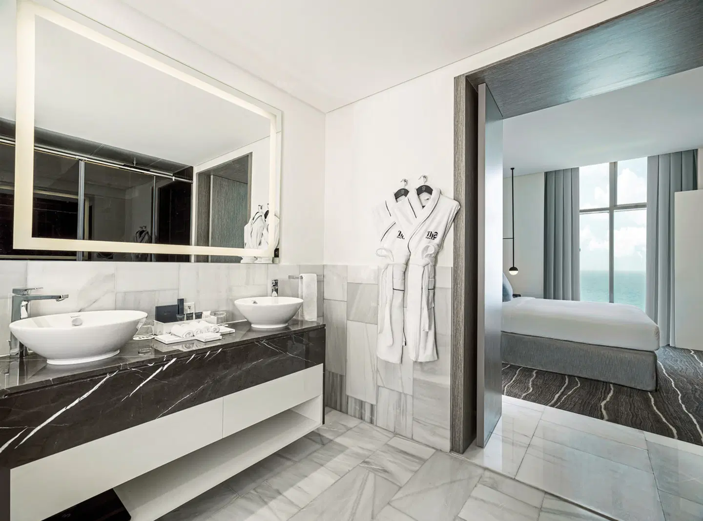 Th8 Palm Dubai Beach Resort, Vignette Collection Badezimmer